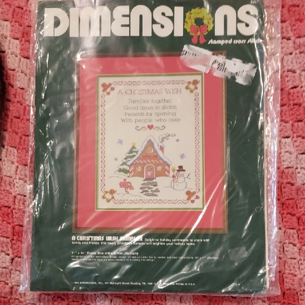 Dimensions Christmas Wish Cross Stitch Kit - Red and Green